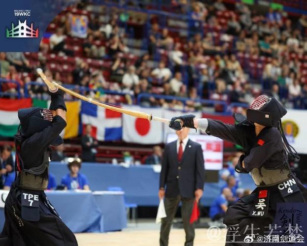 苏沪联合队斩获男子佩剑团体赛冠军